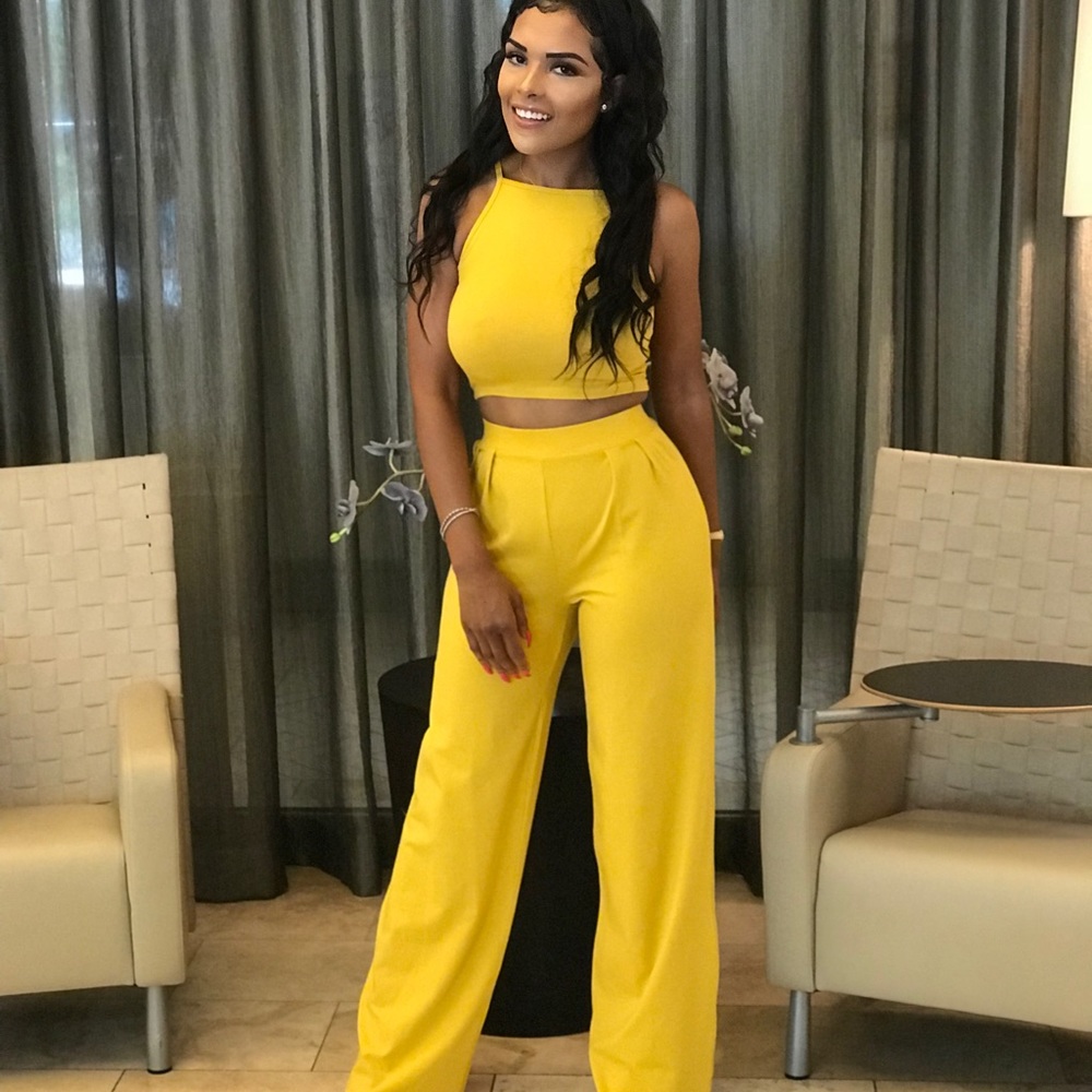✨PLEATED 2 PIECE SET✨